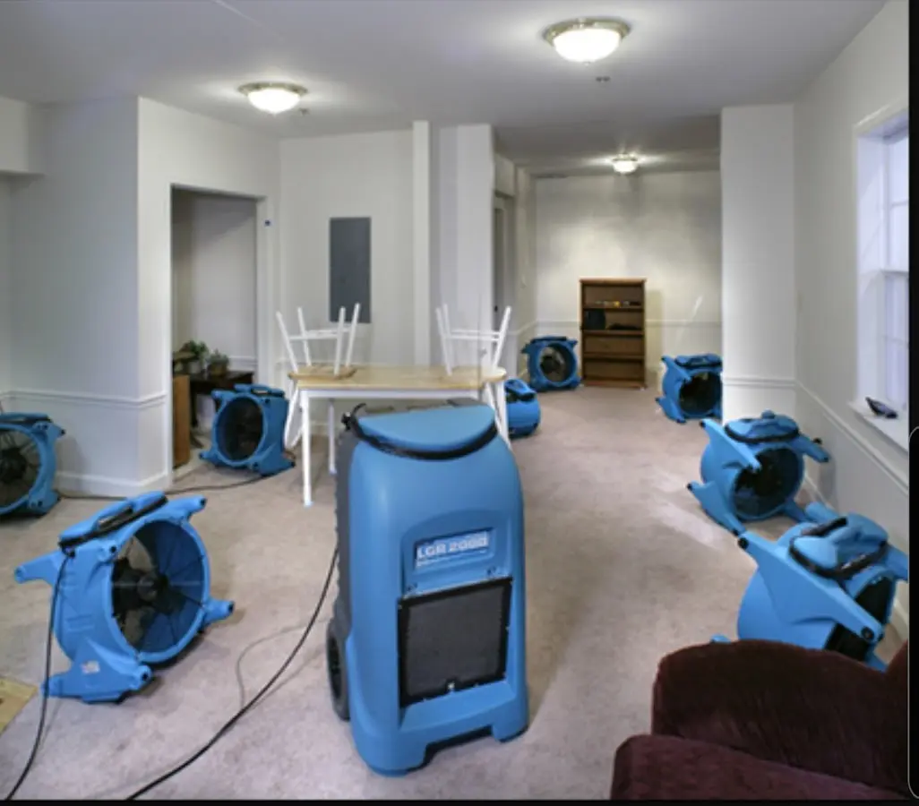 Air movers and dehumidifier setup for Water Extraction & Removal in Hermiston